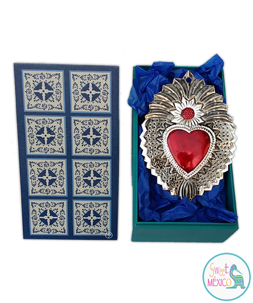 "Talavera" blanca (8) con Artesan&iacute;a en lat&oacute;n